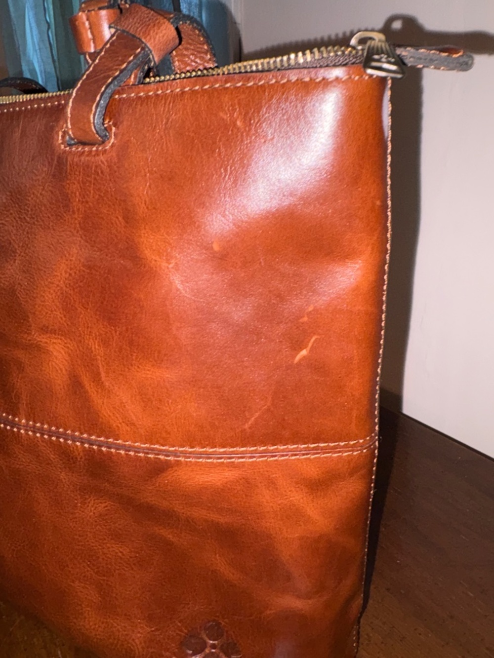 Patricia Nash Leather Tote Bag - Picture 8 of 8